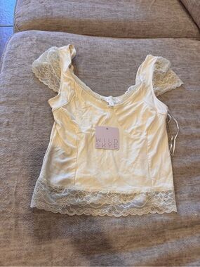 WILD SKYE Cream Lace-Trim Slip Cami